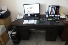 特價(jià)辦公桌搶購(gòu)指南 1200×800尺寸，限時(shí)優(yōu)惠不容錯(cuò)過(guò)